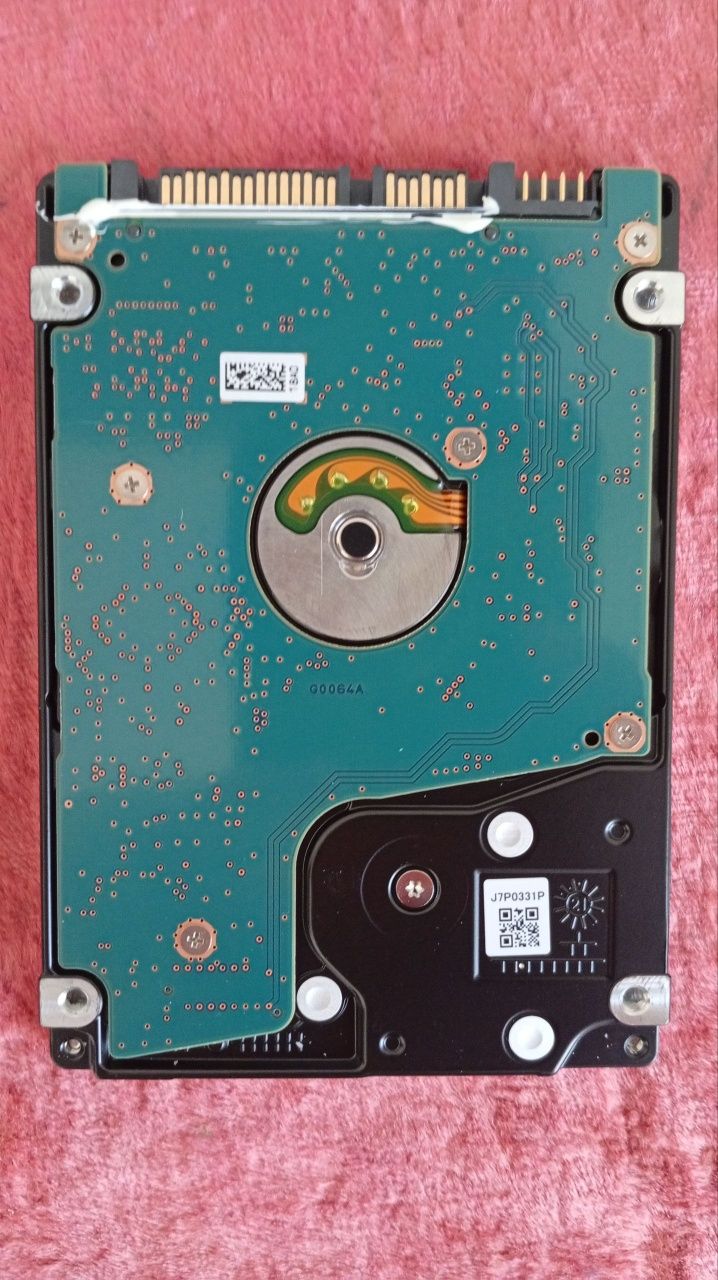 HDD venchestir sotiladi 1-terabay