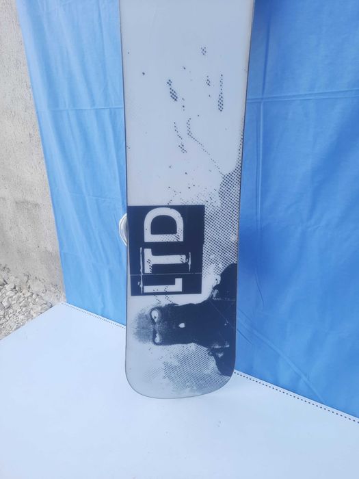 Сноуборд LTD Trust Anti Cam Cap 154см с автомати