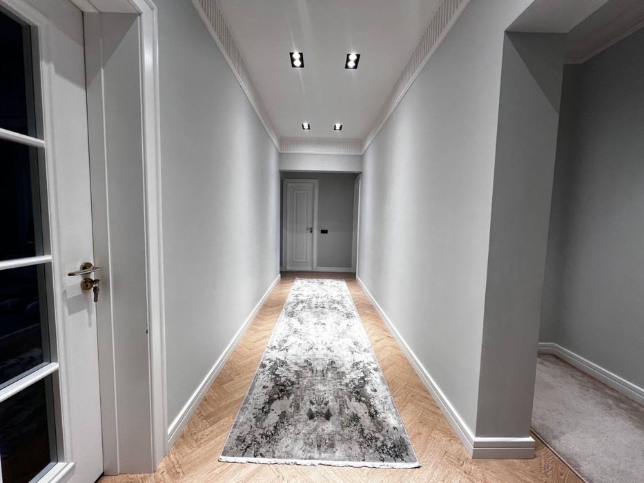 Евро ремонт квартира ПРОДАЕТСЯ 4/5/9 на: Дархан  92м2