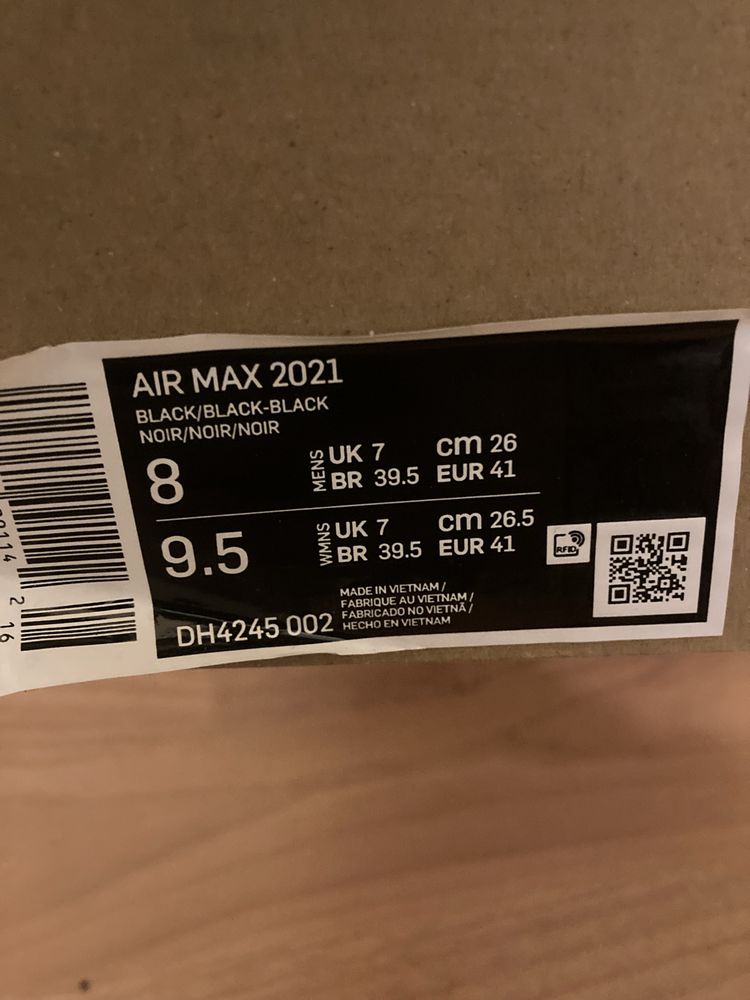 Nike номер 41/26см чисто нови