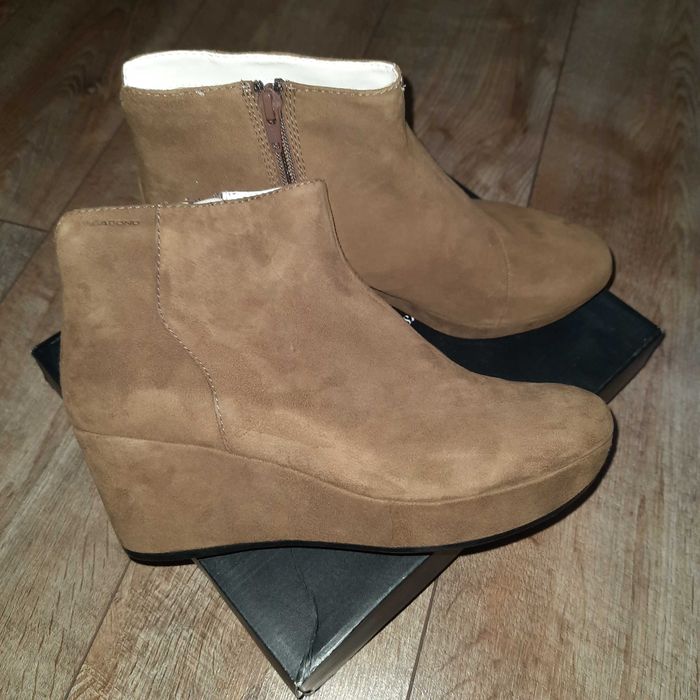 н.39 VAGABOND Leather Boots