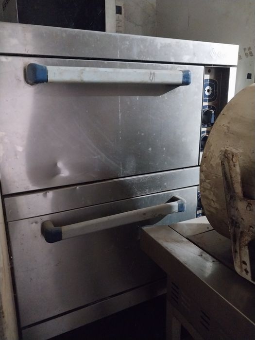 Duxovka va Pechka sotiladi