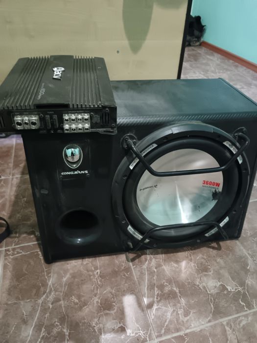 Продам сабуыер и усилок в комплекте