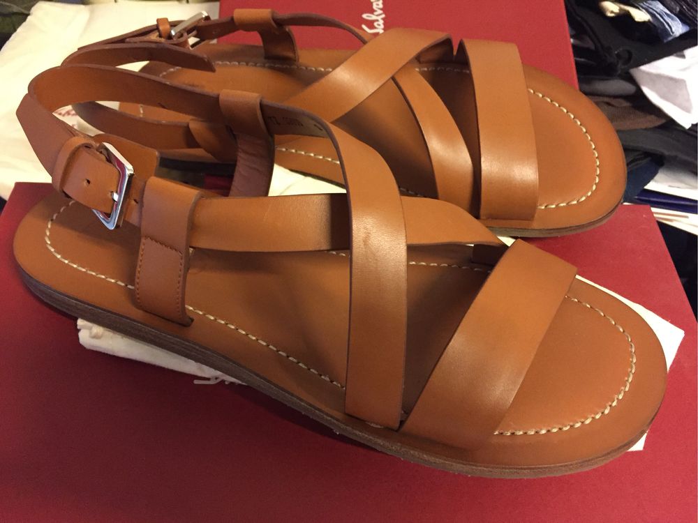 Sandale barbati Salvatore Ferragamo nostro brown calf,produs original.