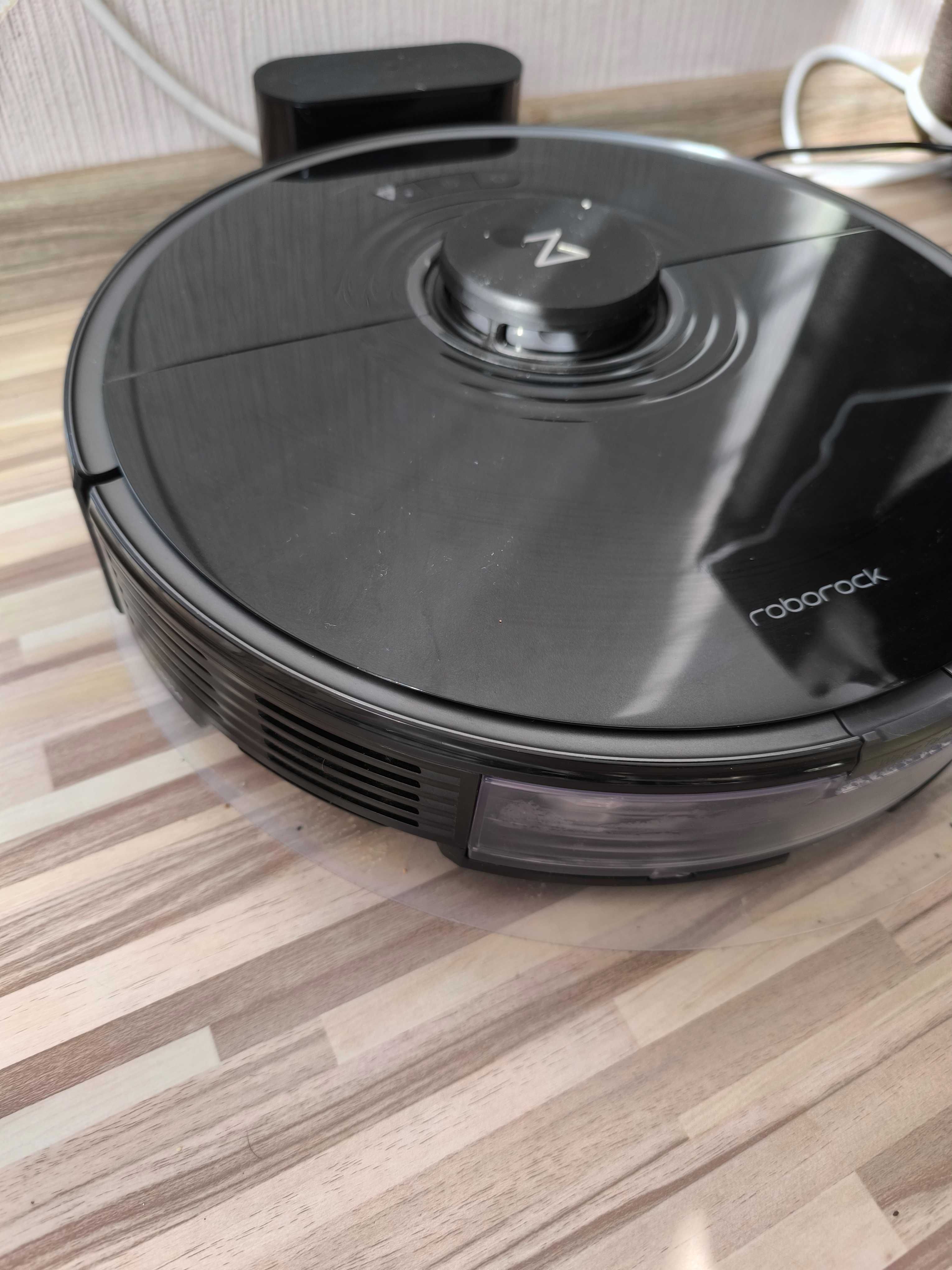 Roborock S7 робот за мокро и сухо почистване в комплект с консумативи