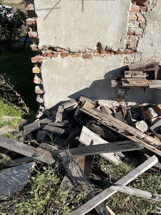 Подарявам дърва / дървенив