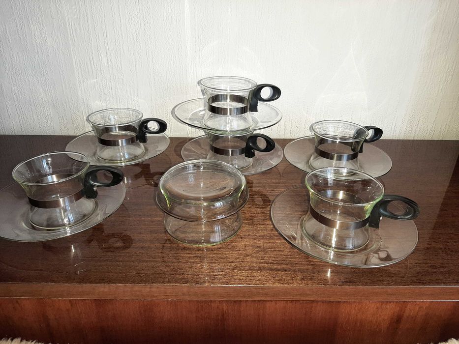 Сервиз за кафе от йенско стъкло,  Чехословакия,