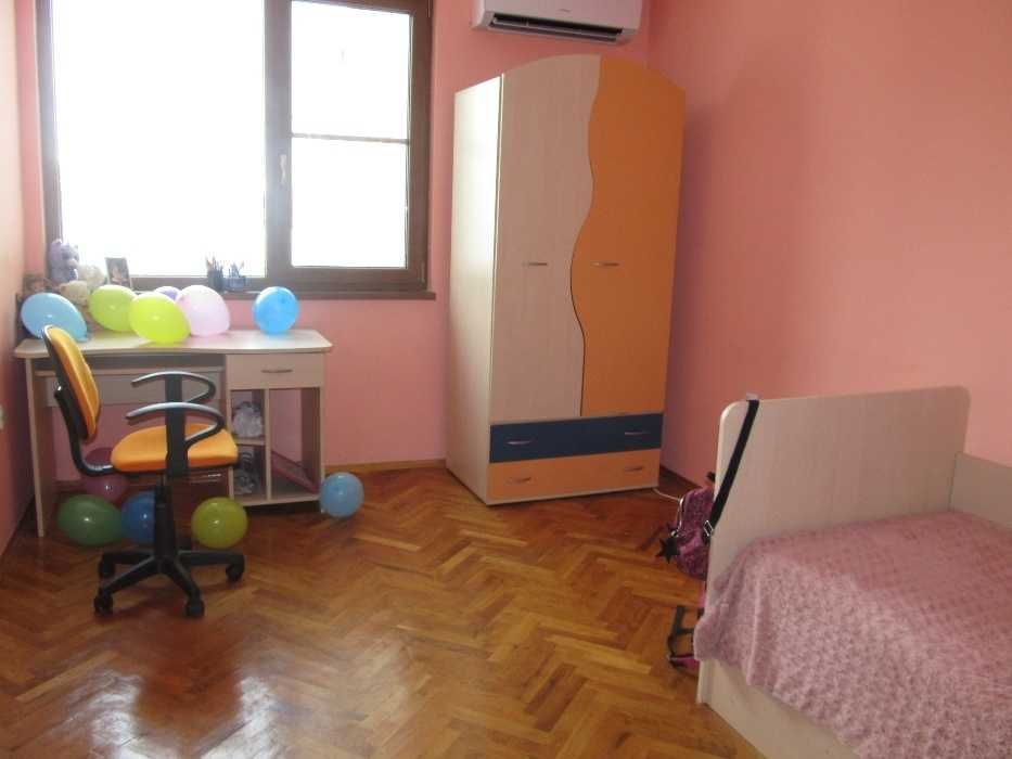 Продава се Тристаен апартамент в София, Павлово - 105 кв.м за 1810 €/кв.м - Снимка #3