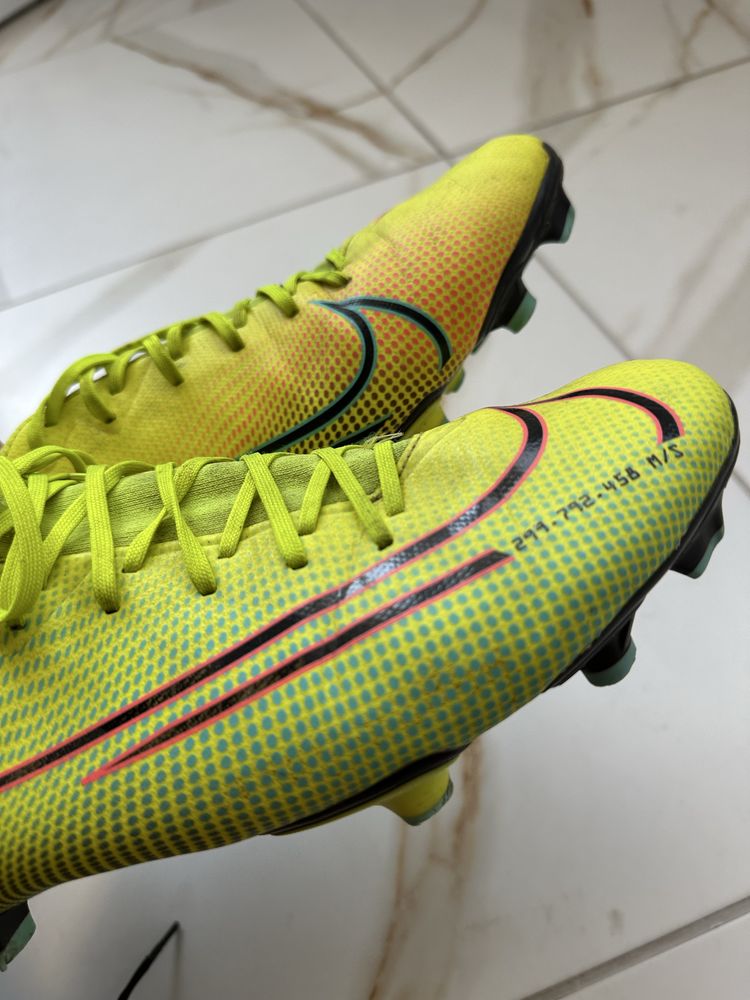 Mercurial vapor 44,5 бутонки