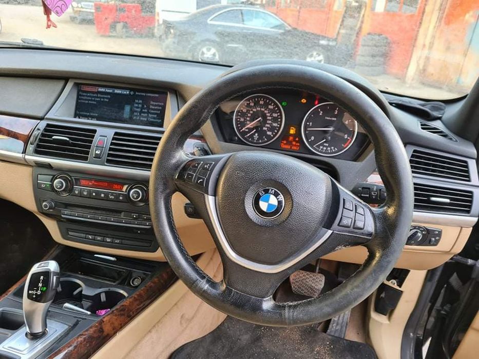 BMW X5 E70 3.0D 235кс автоматик НА ЧАСТИ!