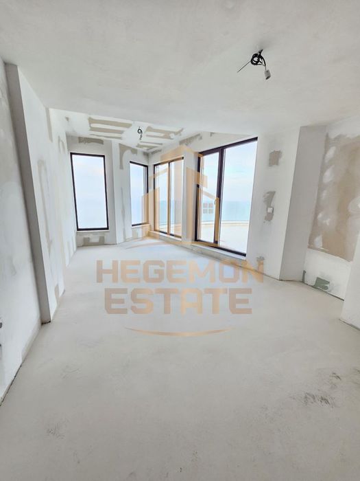 3-стаен в Варна, област-м-т Ален Мак площ 230 цена 563000