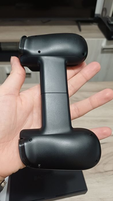 Backbone Type C за Android/iOS