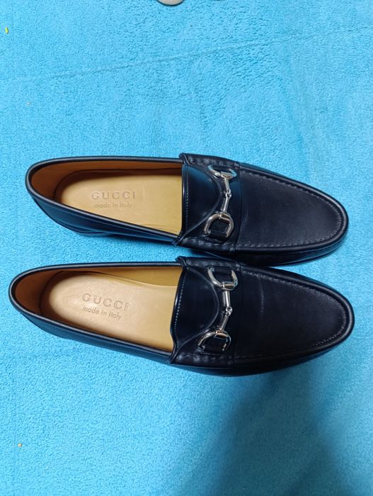 Pantofi Gucci de piele