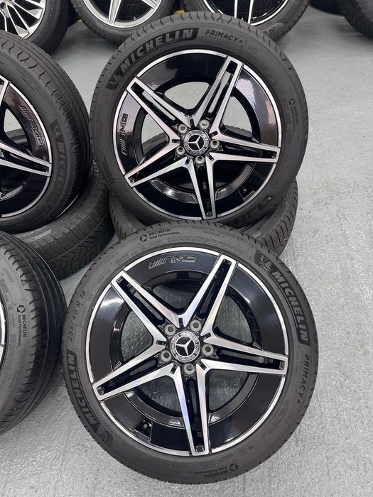 Roti mercedes amg r18