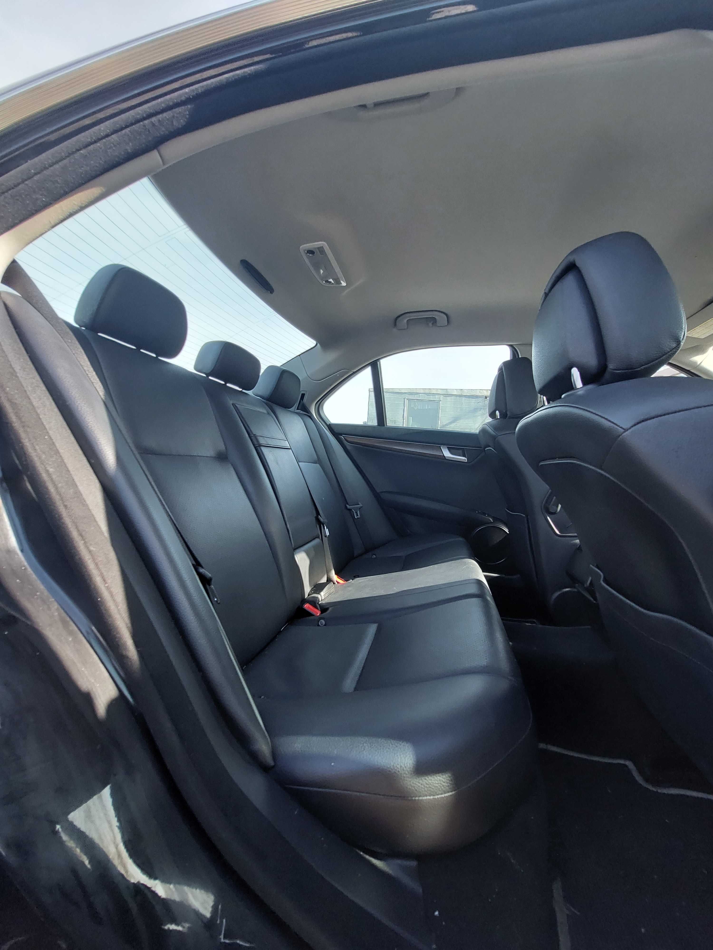 На Части: Mercedes-Benz W204 Facelift C220 CDI 170 к.с. 2012