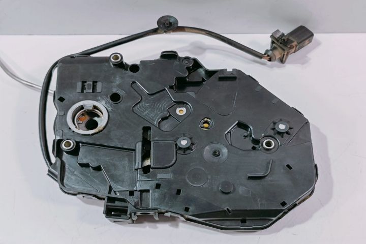 Broasca Usa  spate 7H0827201BA Volkswagen VW Transporter T5