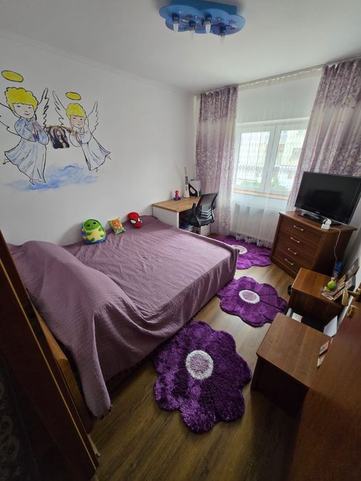 Apartament 3 camere decomandat et.2 bl. P17