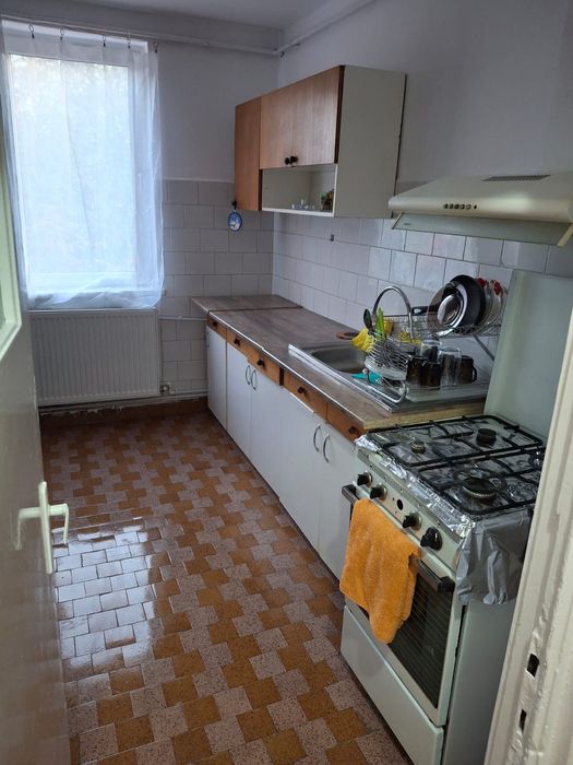 Apartament cu 2 camere de inchiriat-zona Rotonda,Craiova