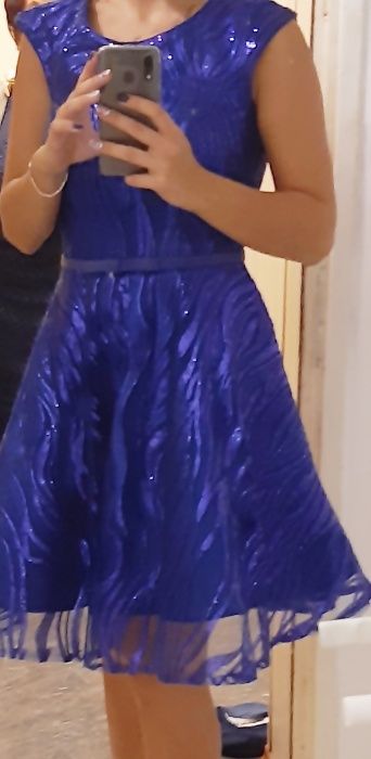 Синя официална рокля с пайети