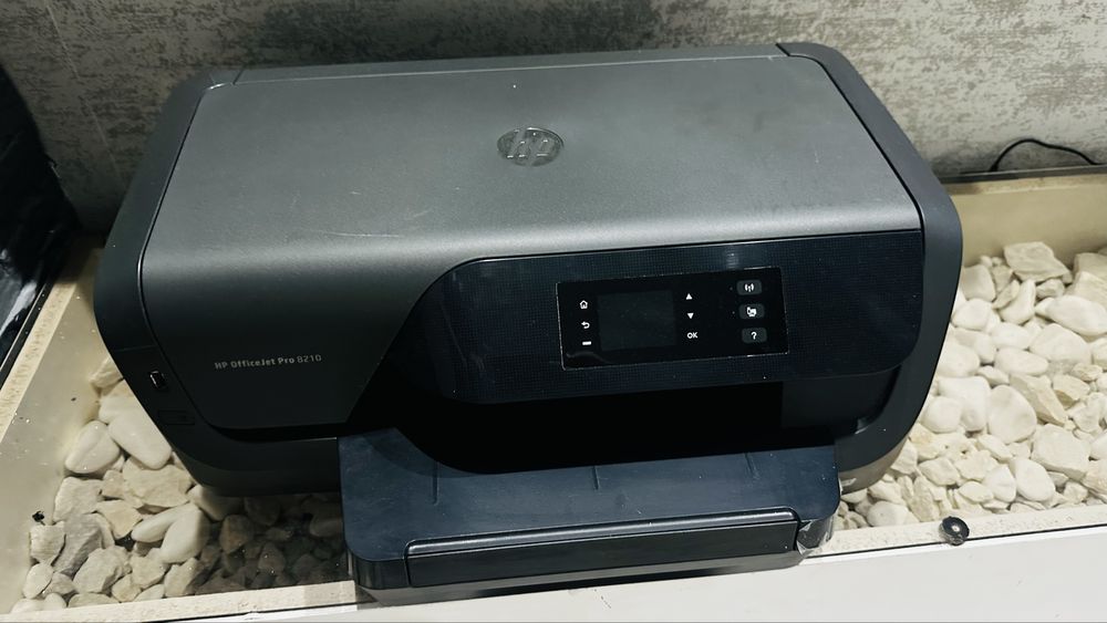 Vand imprimanta color HP officejet pro 8210 wifi