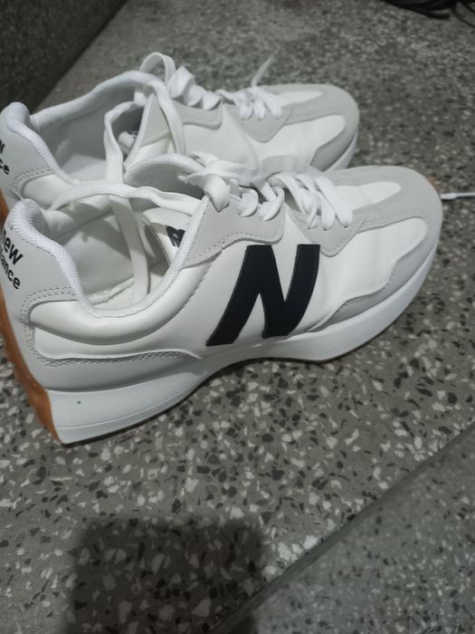 Маратонки дамски