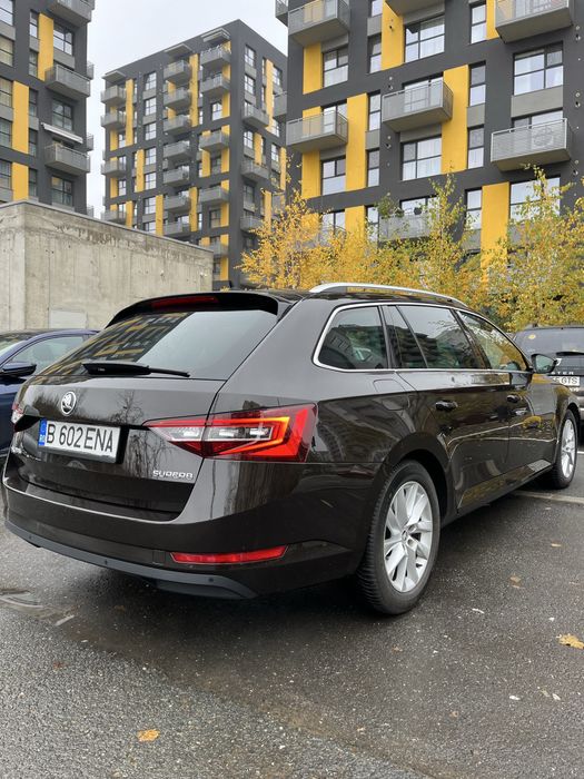 Skoda Superb 2.0 DSG 150 CP