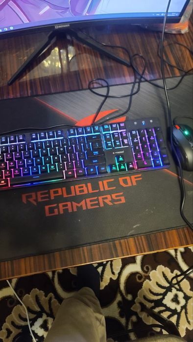 Igravoy kompyuter 1.5tbSSD full komplekt