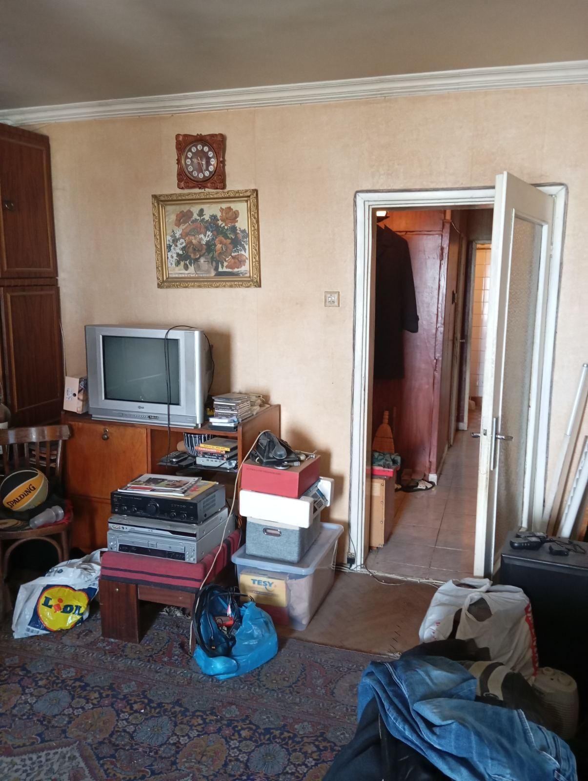 Тристаен,за продажба,ж.к. Красна Поляна