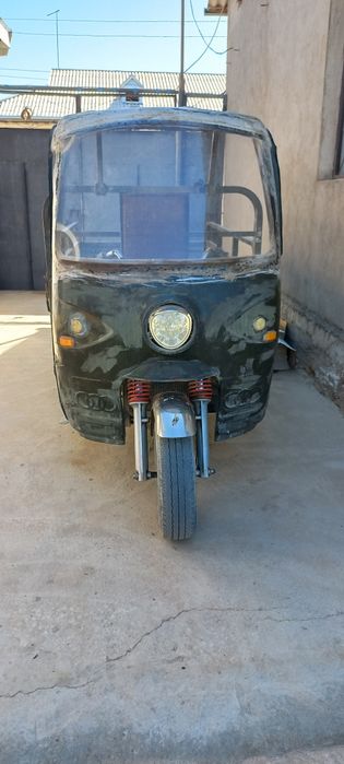 Mototsikl sotiladi