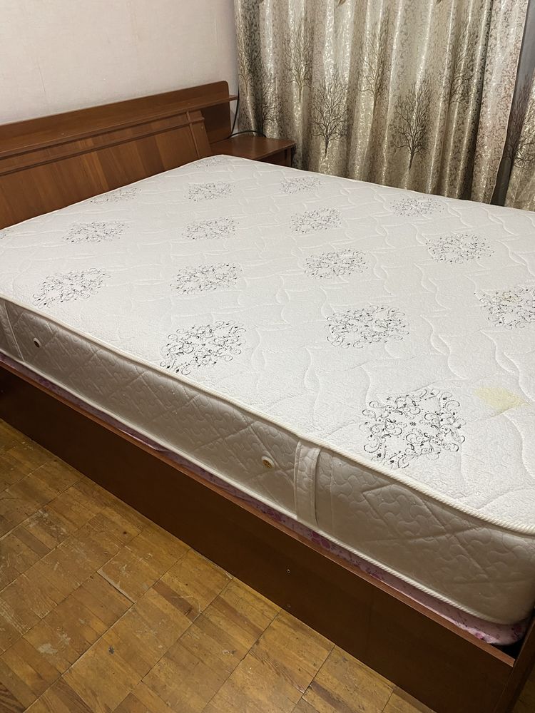 Продается кровать