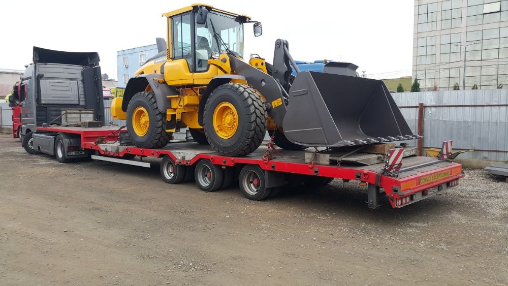 Transport Utilaje.Transport Combine si utilaje Transport Tractoare