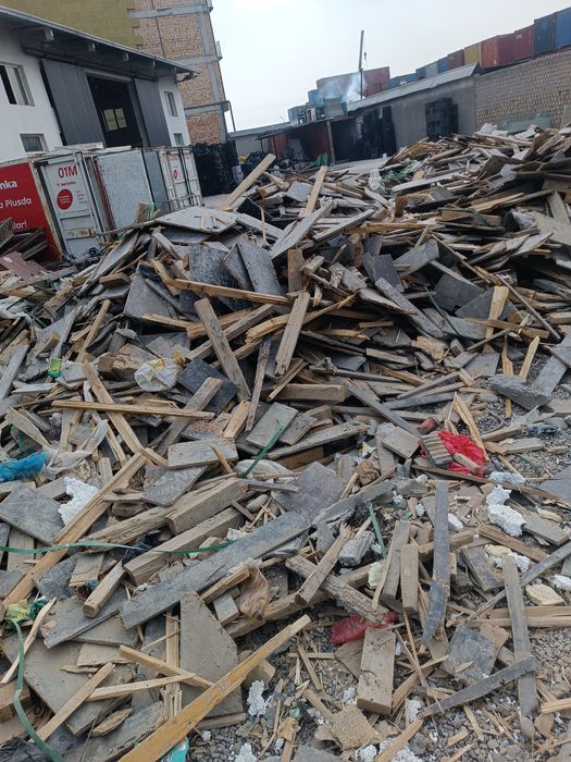 Otin bor 2ta moshina