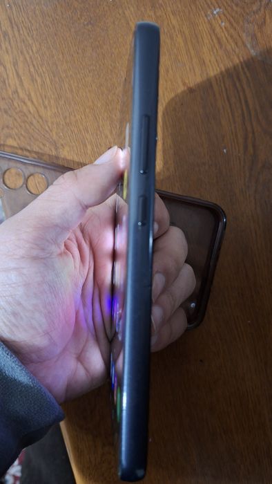 Samsung a 34 5g  xolati yaxshi