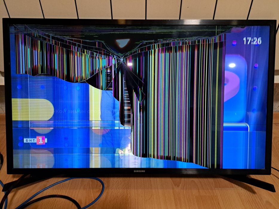 ТВ самсунг 32" за части