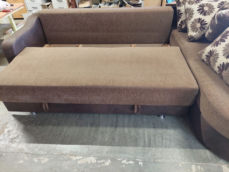 Canapea de colț 3000x2000