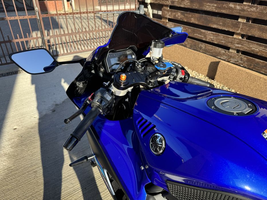 Yamaha R7 - August 2024- 2000km