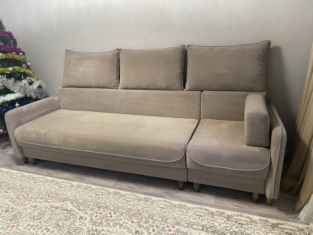 Продам диван в отличном состоянии