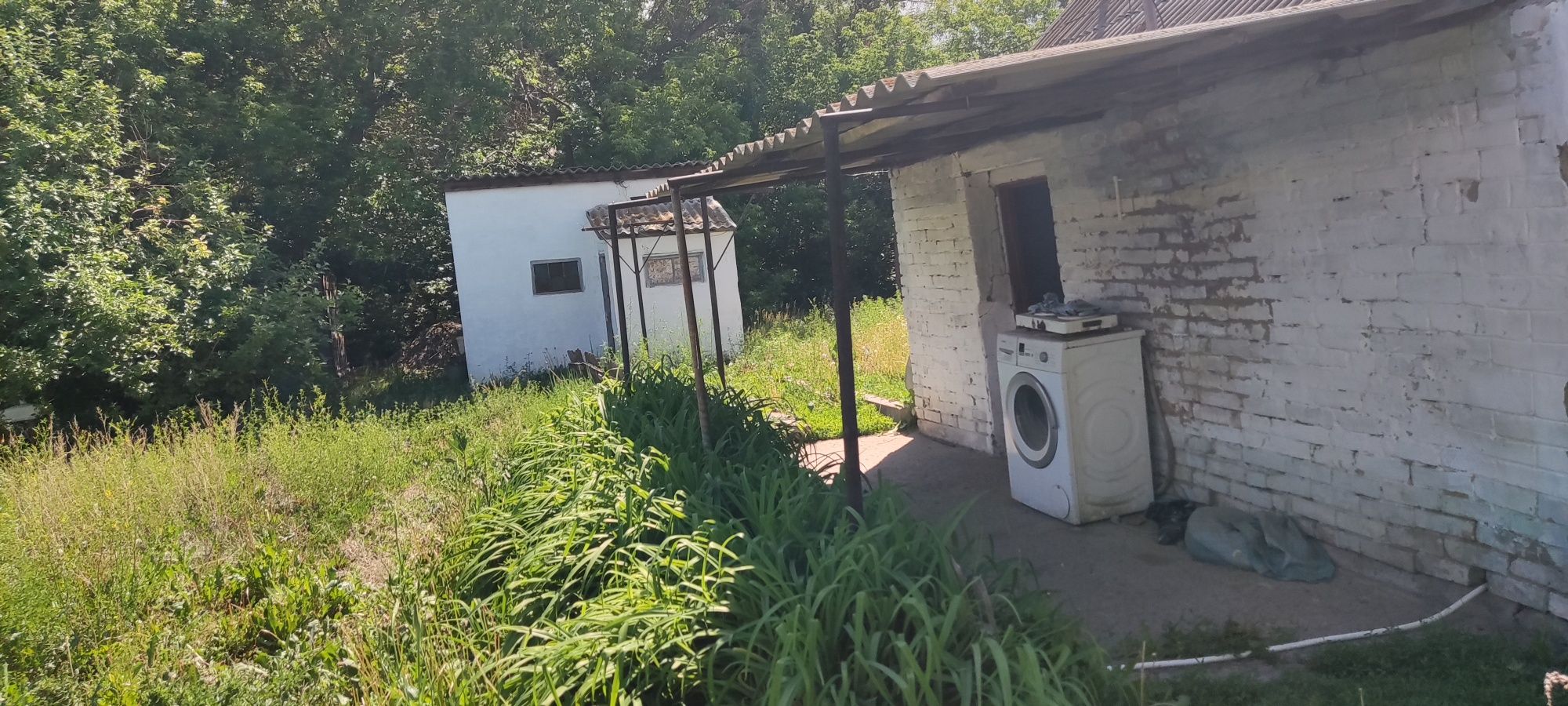 Продаётся дом в с. Таврическое.