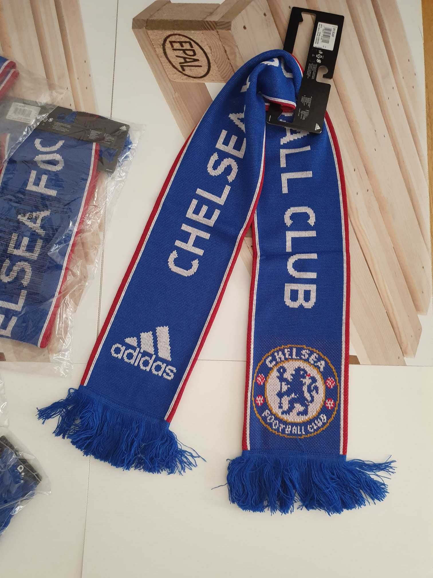 Vand fulare Adidas Chelsea originale noi cu eticheta