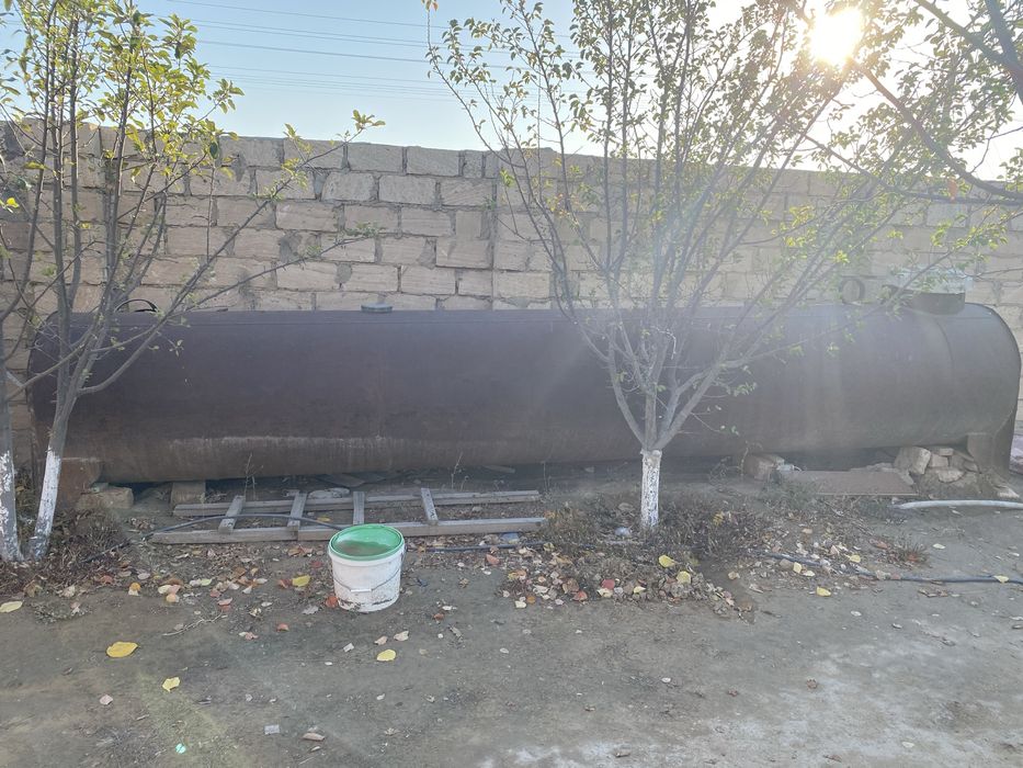 Емкост сатылады 6 куб