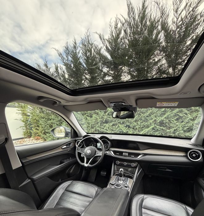 Alfa Romeo Stelvio Q4 (4x4) 2017