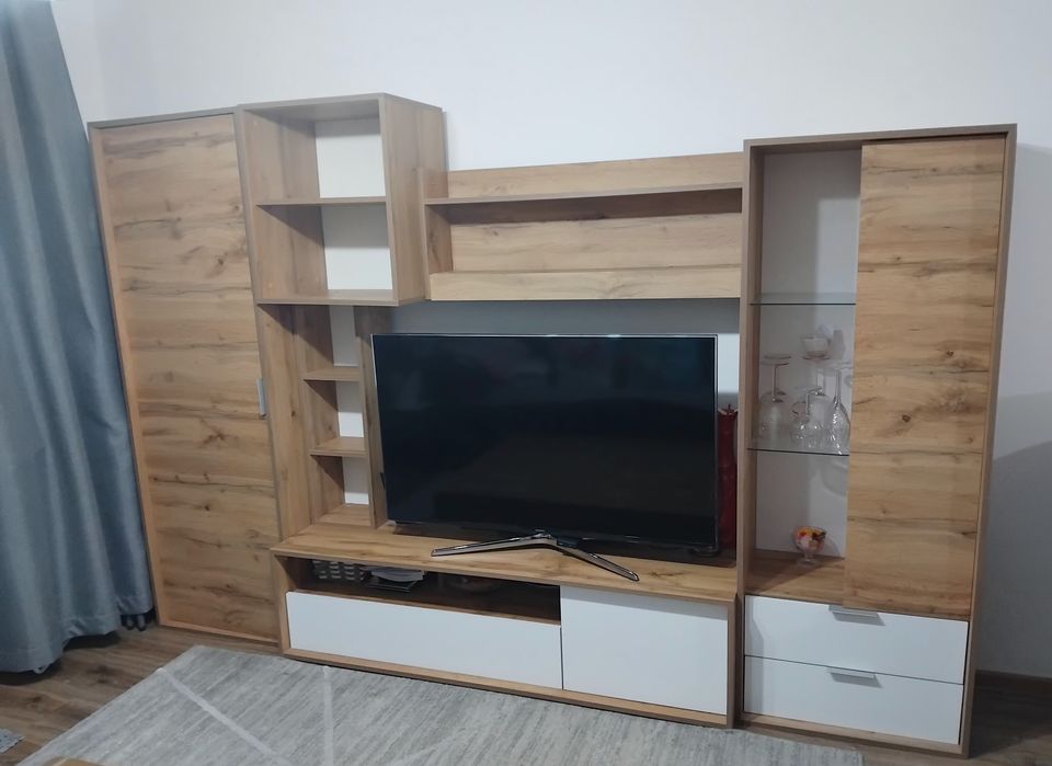 "Модулна TV cекция"