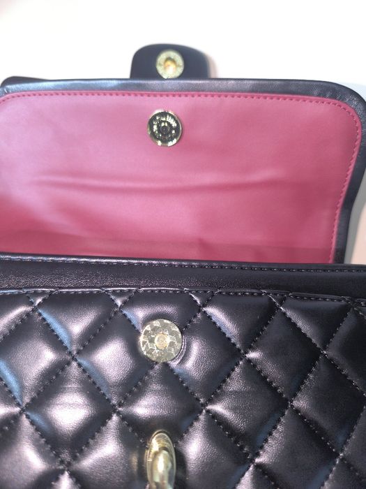 Geanta Chanel black