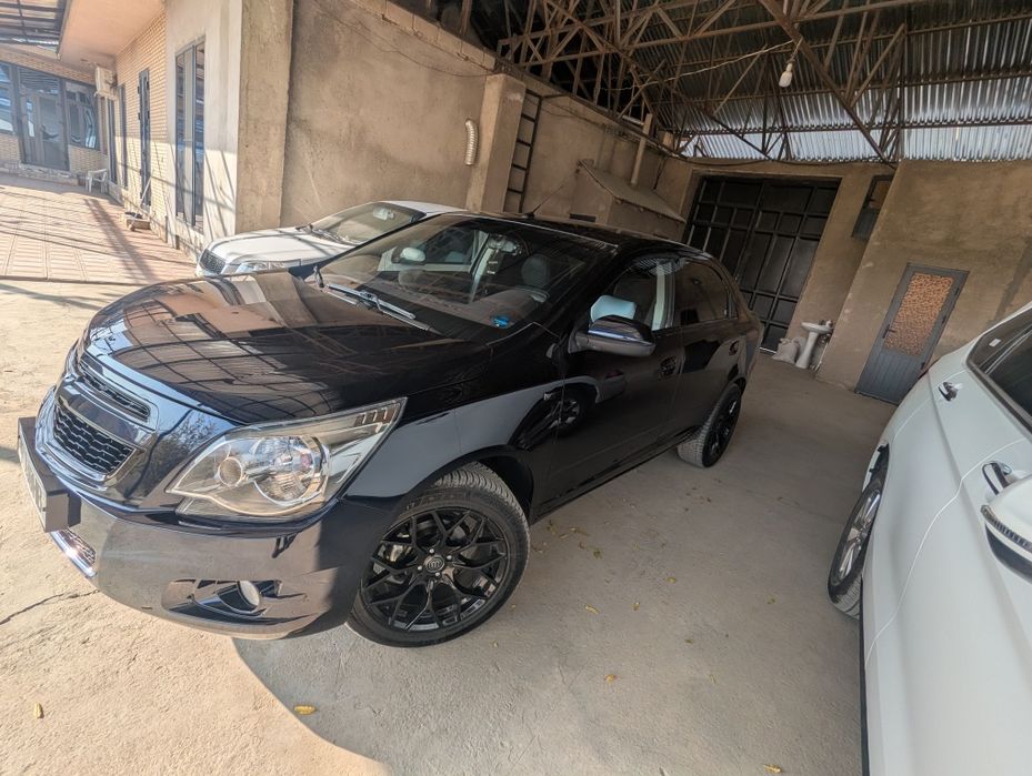 Продам авто Cobalt 2023 года Darkmoon blue