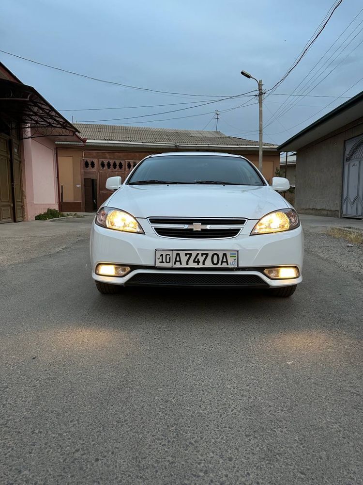 Lacetti jentra sotiladi 2018 yil