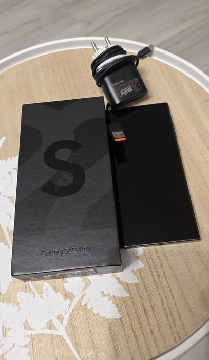 Samsung S22 Ultra – 125GB  8GB RAM – caută stăpân nou!
