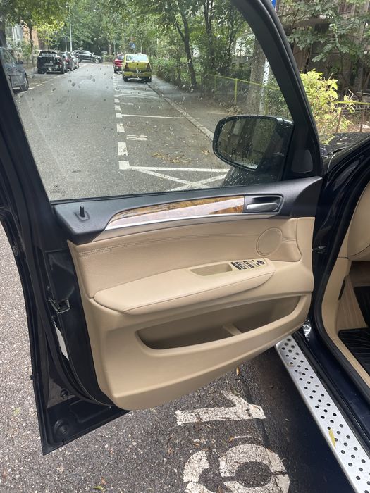 BMW X5 E70 3.0d 235 CP