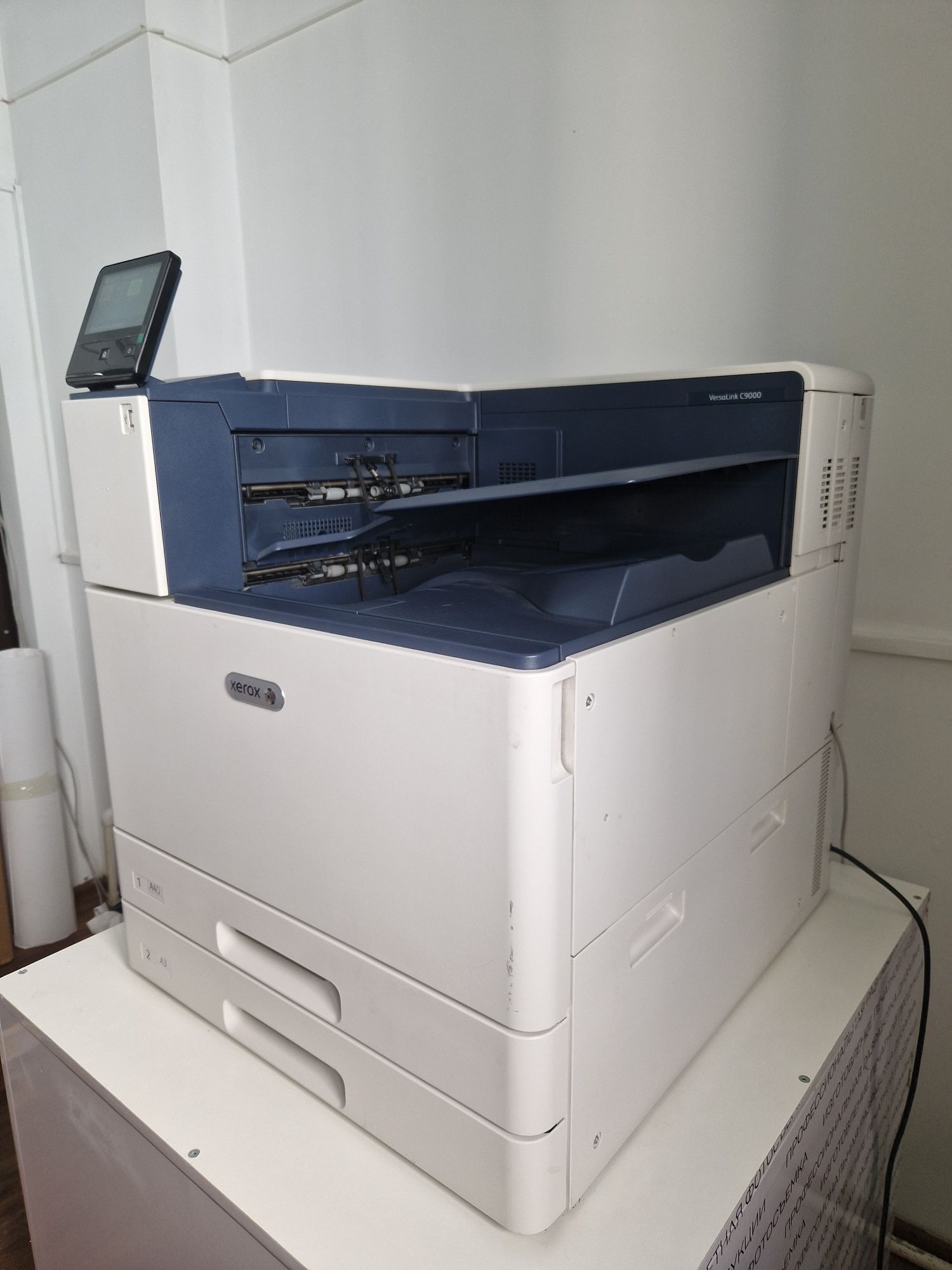 Принтер Xerox Versalink C9000DT
