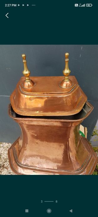 Fântână din cupru cu elemente din bronz/sec.XIX