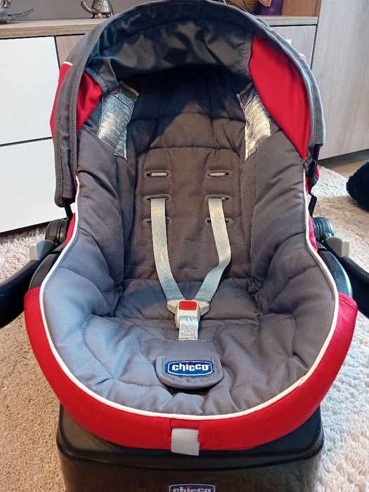 Столче за кола chicco